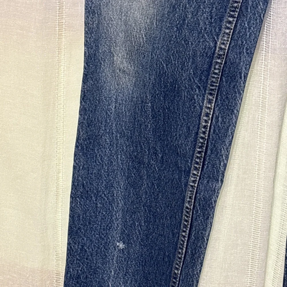 Vintage Levis 505 Jeans Mens 36x34 Blue Regular Straight Medium Wash Denim